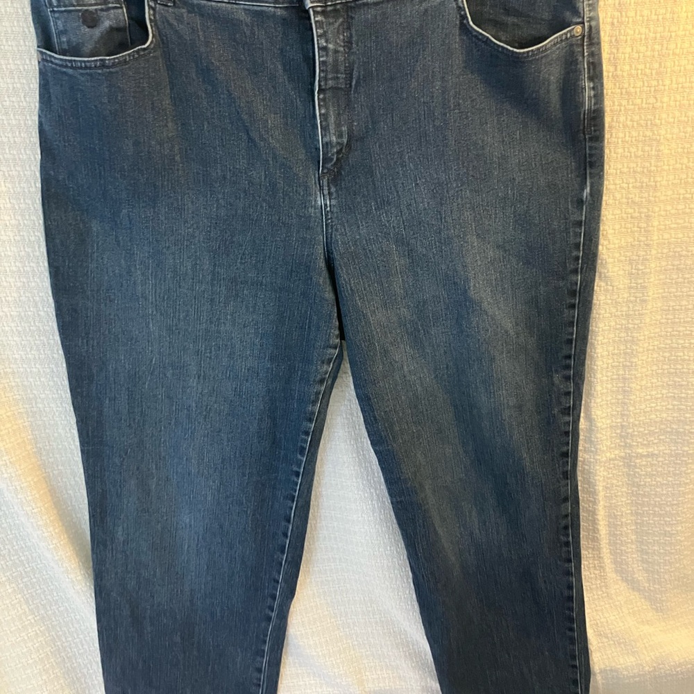 Gloria Vanderbilt Dark Blue Jeans